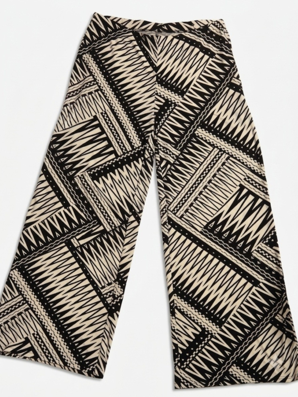 Chico's Black & Cream Wide-Leg Geometric Pants